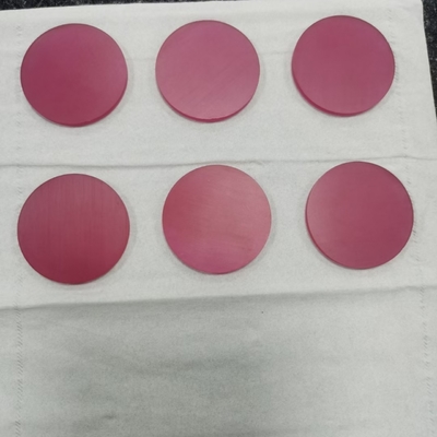 Cr3+ ναρκώνοντας το ροδοκόκκινο ναρκωμένο τιτάνιο σάπφειρο για το γυαλί ρολογιών οπτικό Winows