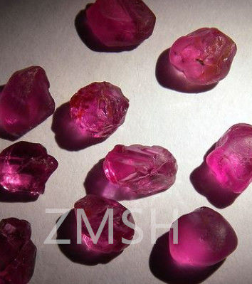 Ζεστό ροζ FL Grade Εργαστήριο Δημιουργήθηκε ζαφείρι ακατέργαστες πολύτιμες πέτρες με σκληρότητα Mohs 9 διαμάντι