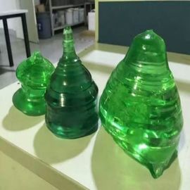Πράσινος τεχνητός ενιαίος κρυστάλλου σαπφείρου λέιζερ για το προσαρμοσμένο μέγεθος γυαλιού ρολογιών