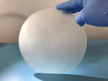 Ενιαίο κρύσταλλο 0.7mm σαπφείρου γκοφρετών σαπφείρου υψηλής αγνότητας λεπτό πάχος