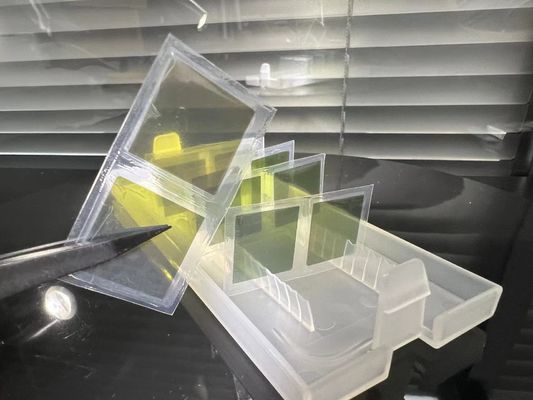 Καλή τιμή 10 X 10 X 0.5mm γκοφρέτα 4H καρβιδίου του πυριτίου - τσιπ κρυστάλλου Ν SIC σε απευθείας σύνδεση