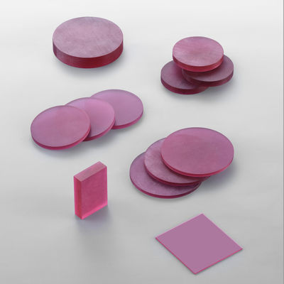 Καλή τιμή Το προσαρμοσμένο ρουμπίνι λογότυπων νάρκωσε το ναρκωμένο Al2o3 λέιζερ κρυστάλλου σαπφείρου ενιαίο κρύσταλλο σε απευθείας σύνδεση