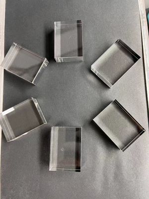 Καλή τιμή Οδηγός προσαρμοσμένης ποιότητας Quartz / Sapphire Windows Optical Grade For Laser Light σε απευθείας σύνδεση