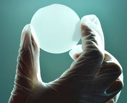 Καλή τιμή 5x5/10x10 ελεύθερο μόνιμο πρότυπο τσιπ γκοφρετών HVPE νιτριδίων γαλλίου χιλ. βιομηχανικό σε απευθείας σύνδεση