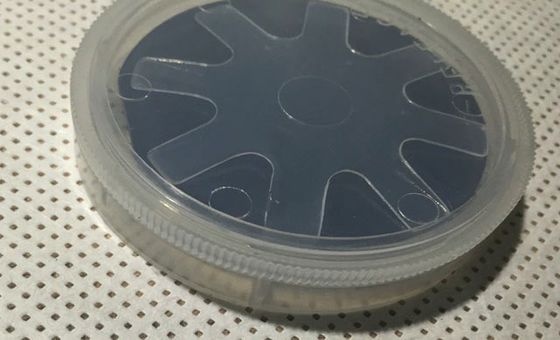 Καλή τιμή Παχύ 650um υπόστρωμα ημιαγωγών InP ενιαίου κρυστάλλου 4 ίντσας σε απευθείας σύνδεση