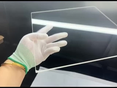 Οπτικά παράθυρα ζαφείρι